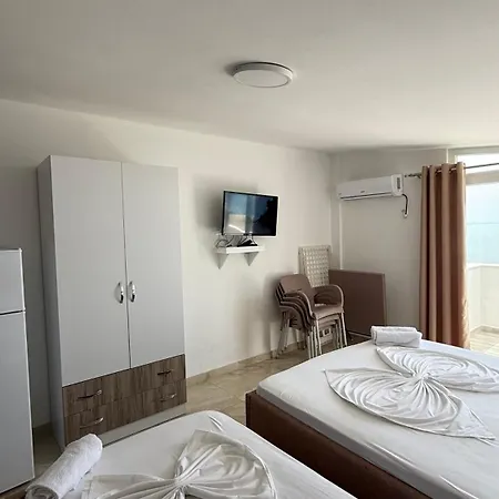 Progni Hotel Shëngjin